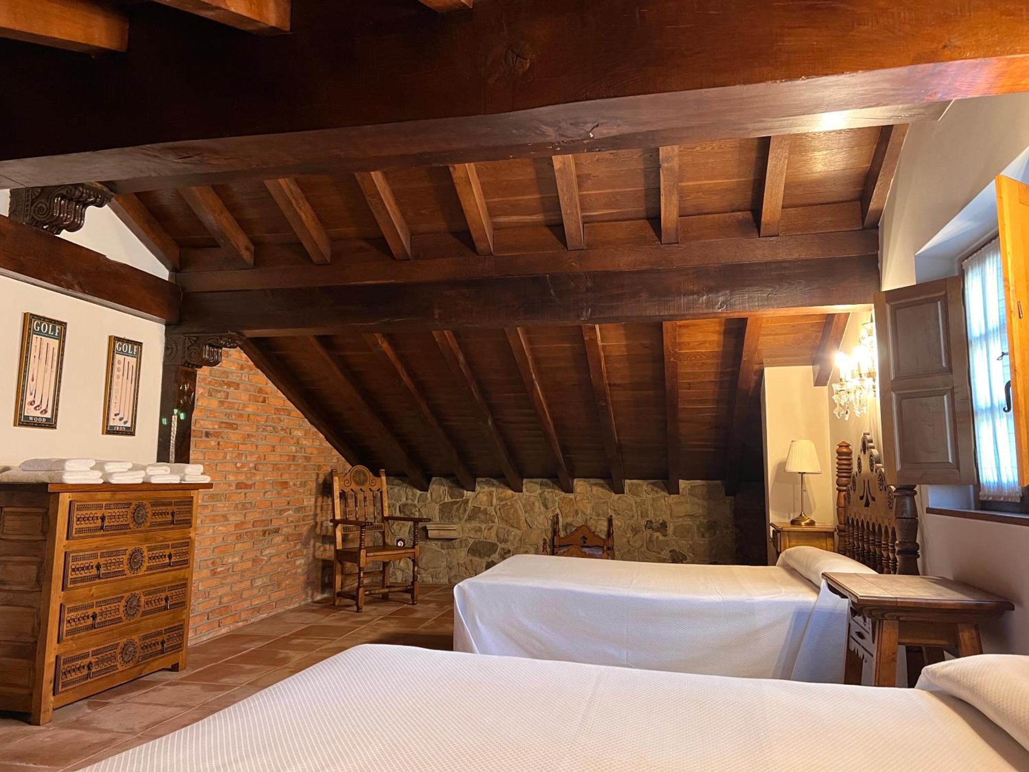 Apartamentos Villa Julieta Ruente Extérieur photo